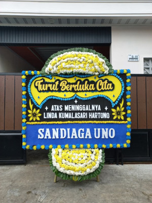 Papan Bunga Duka di Biak Barat